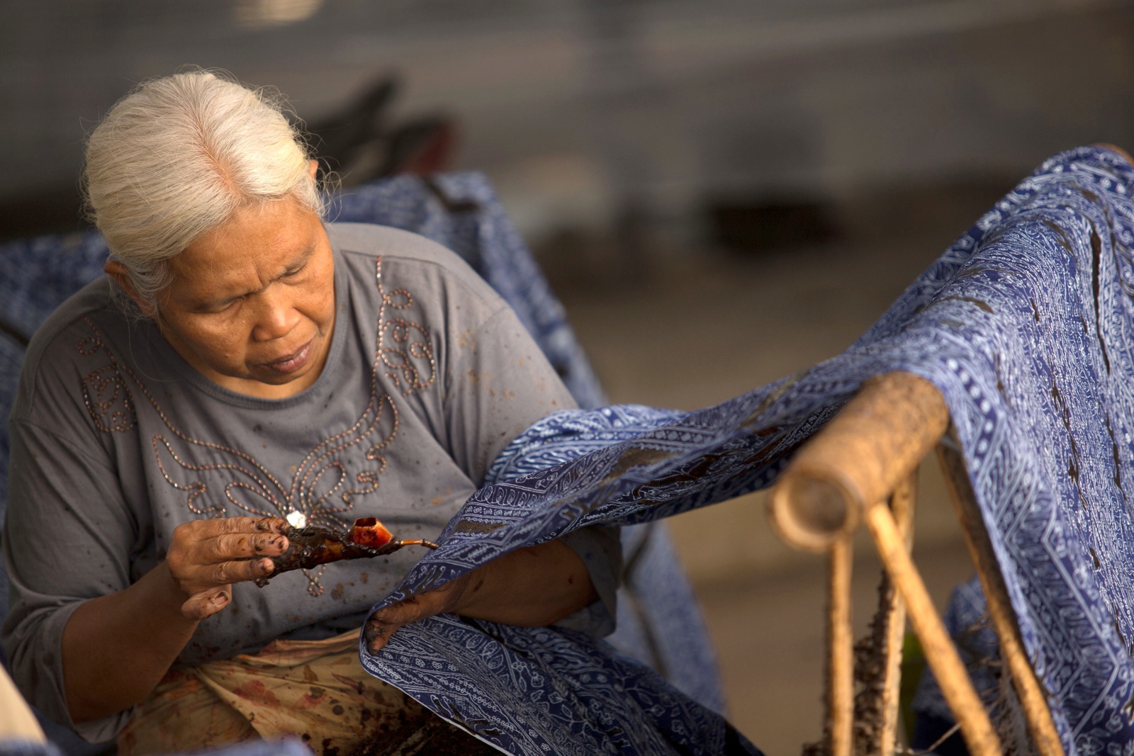 Mengenal Ciri  Khas  Motif  Batik  Indonesia yang Populer dan 